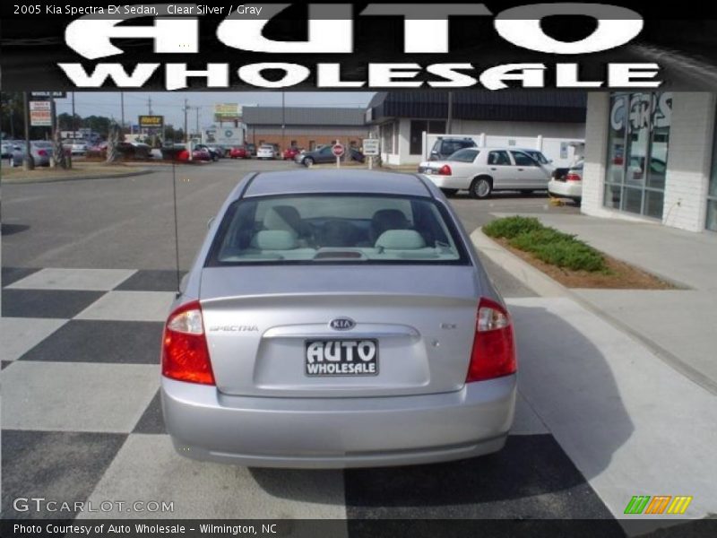 Clear Silver / Gray 2005 Kia Spectra EX Sedan