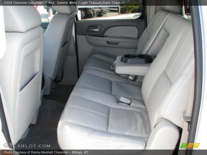 Summit White / Light Titanium/Dark Titanium 2009 Chevrolet Suburban LT 4x4