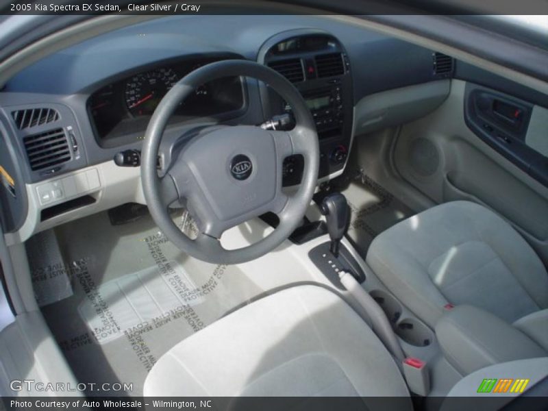 Clear Silver / Gray 2005 Kia Spectra EX Sedan