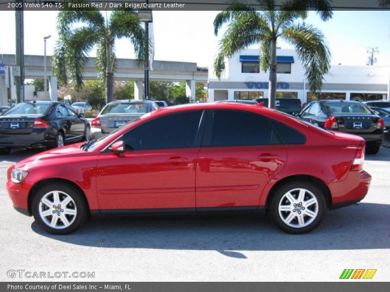 Passion Red / Dark Beige/Quartz Leather 2005 Volvo S40 T5