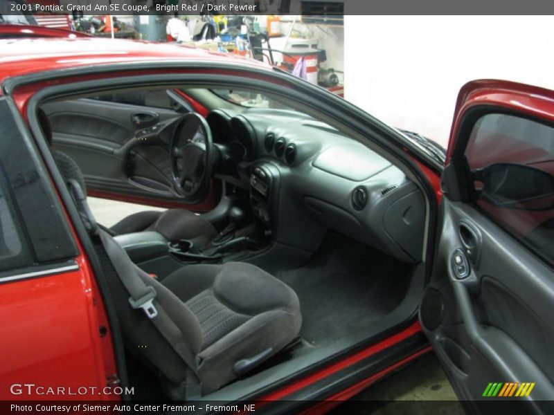 Bright Red / Dark Pewter 2001 Pontiac Grand Am SE Coupe