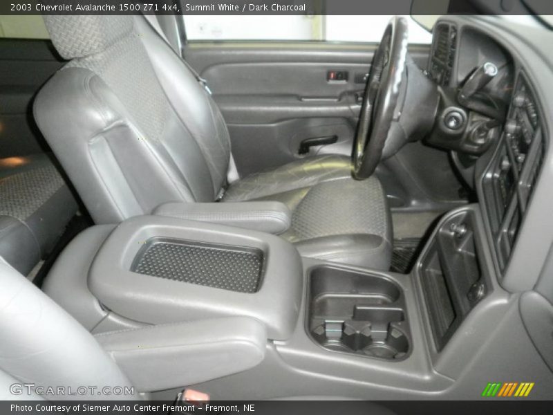 Summit White / Dark Charcoal 2003 Chevrolet Avalanche 1500 Z71 4x4