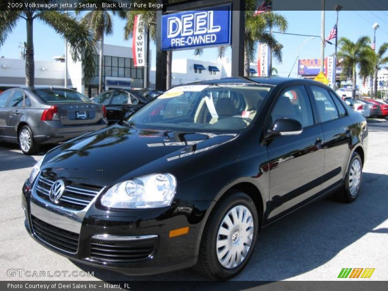 Black Uni / Pure Beige 2009 Volkswagen Jetta S Sedan