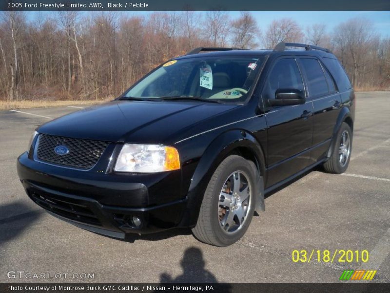 Black / Pebble 2005 Ford Freestyle Limited AWD