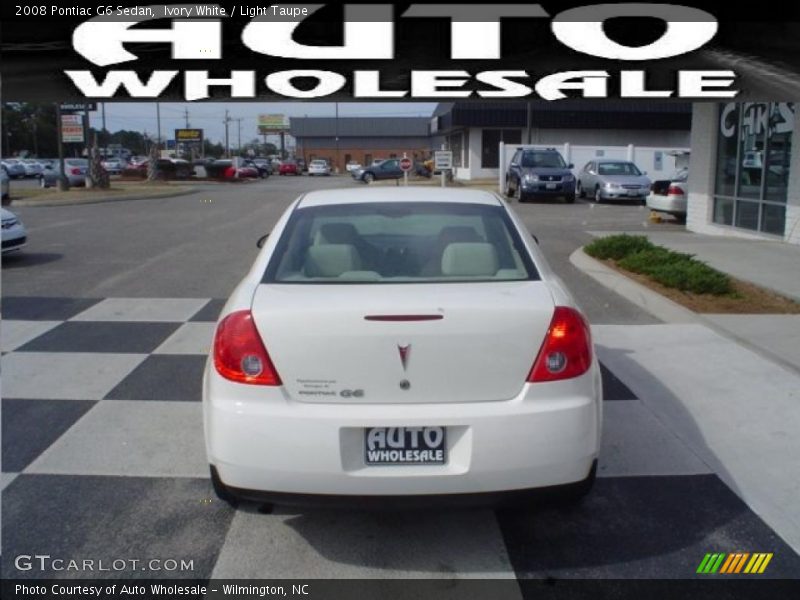 Ivory White / Light Taupe 2008 Pontiac G6 Sedan