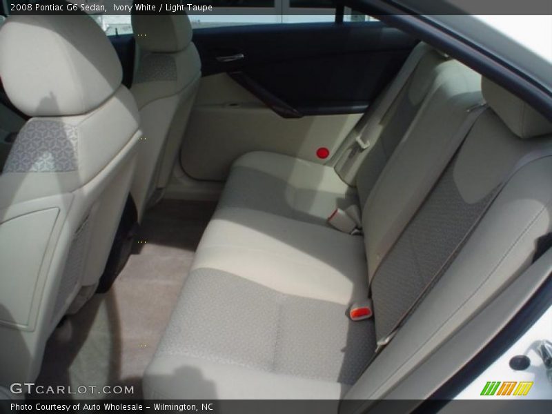 Ivory White / Light Taupe 2008 Pontiac G6 Sedan