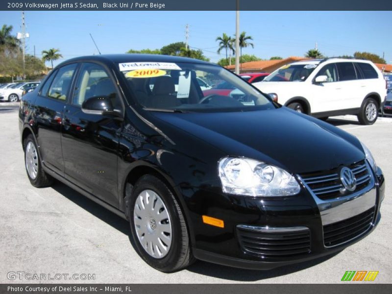 Black Uni / Pure Beige 2009 Volkswagen Jetta S Sedan