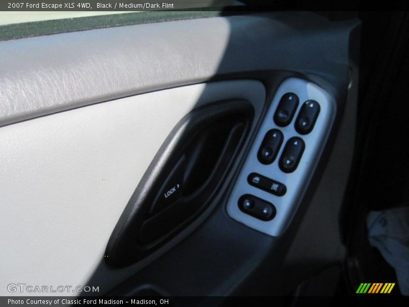 Black / Medium/Dark Flint 2007 Ford Escape XLS 4WD