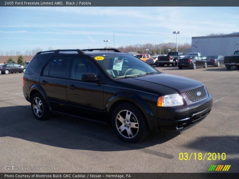 Black / Pebble 2005 Ford Freestyle Limited AWD