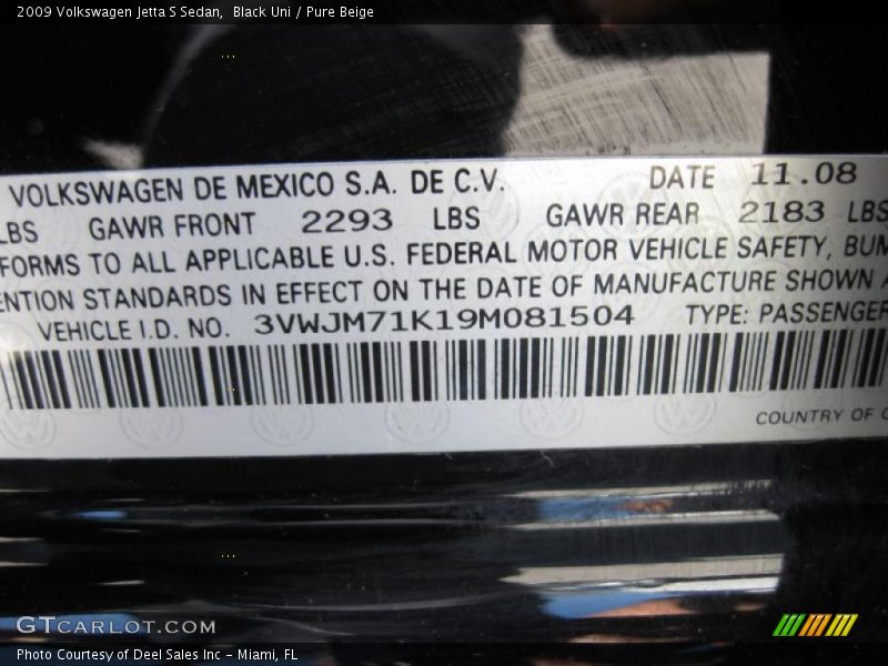 Black Uni / Pure Beige 2009 Volkswagen Jetta S Sedan