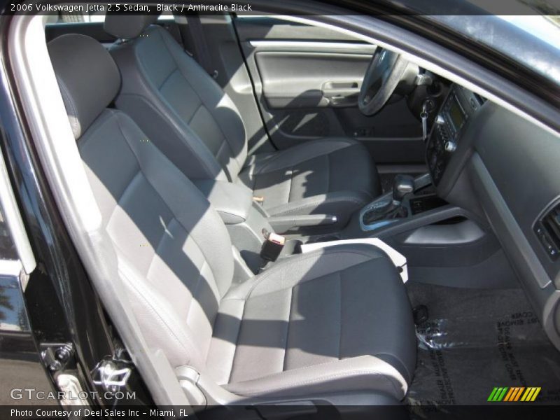 Black / Anthracite Black 2006 Volkswagen Jetta 2.5 Sedan