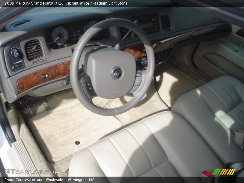 Vibrant White / Medium Light Stone 2009 Mercury Grand Marquis LS