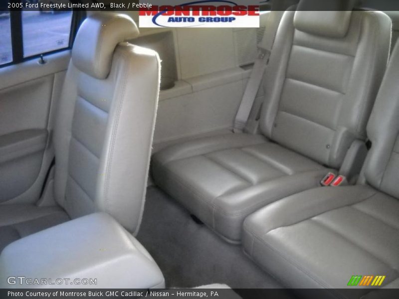Black / Pebble 2005 Ford Freestyle Limited AWD