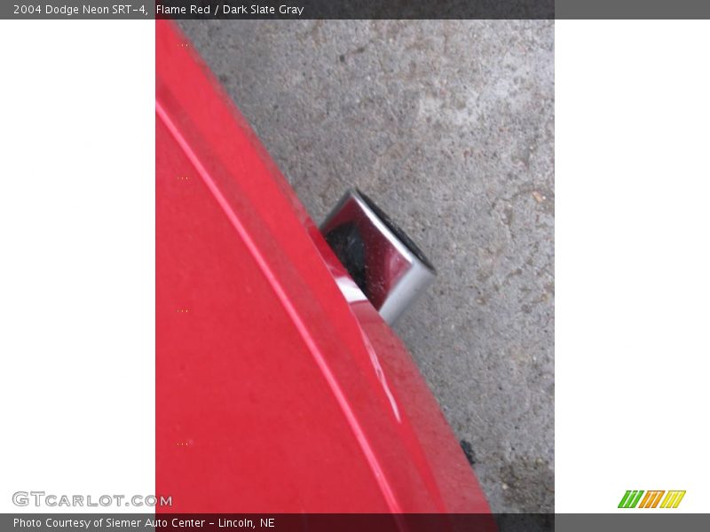 Flame Red / Dark Slate Gray 2004 Dodge Neon SRT-4