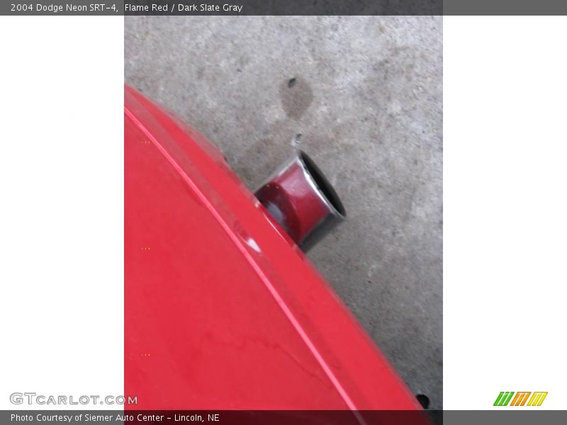 Flame Red / Dark Slate Gray 2004 Dodge Neon SRT-4