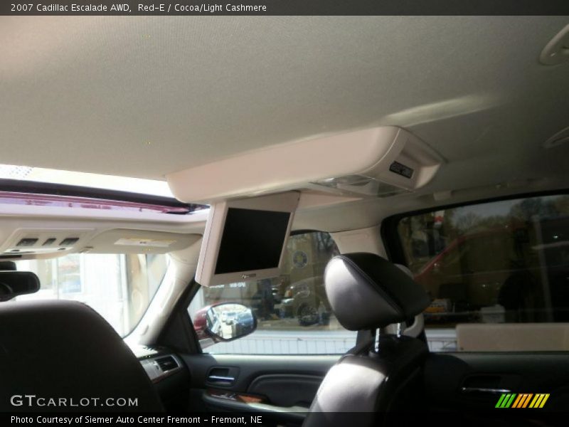 Red-E / Cocoa/Light Cashmere 2007 Cadillac Escalade AWD