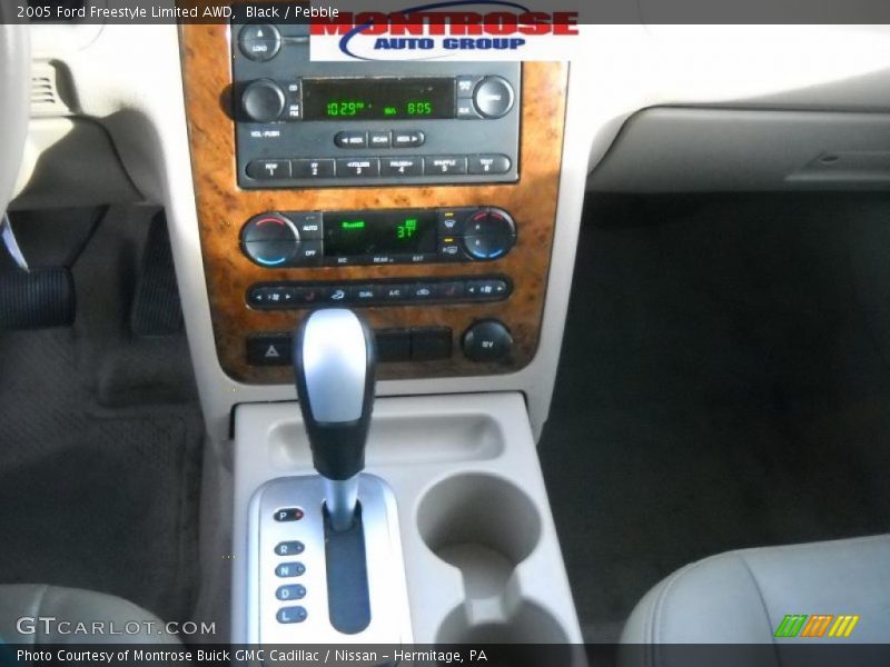 Black / Pebble 2005 Ford Freestyle Limited AWD