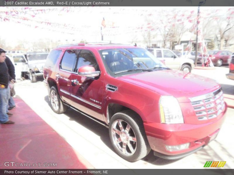 Red-E / Cocoa/Light Cashmere 2007 Cadillac Escalade AWD
