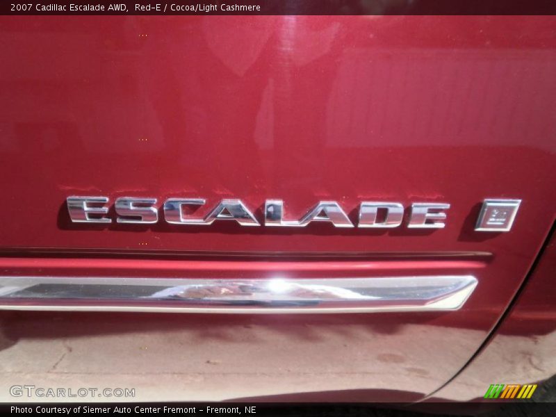 Red-E / Cocoa/Light Cashmere 2007 Cadillac Escalade AWD