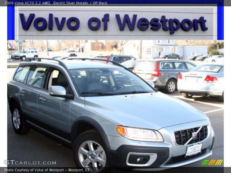 Electric Silver Metallic / Off Black 2009 Volvo XC70 3.2 AWD