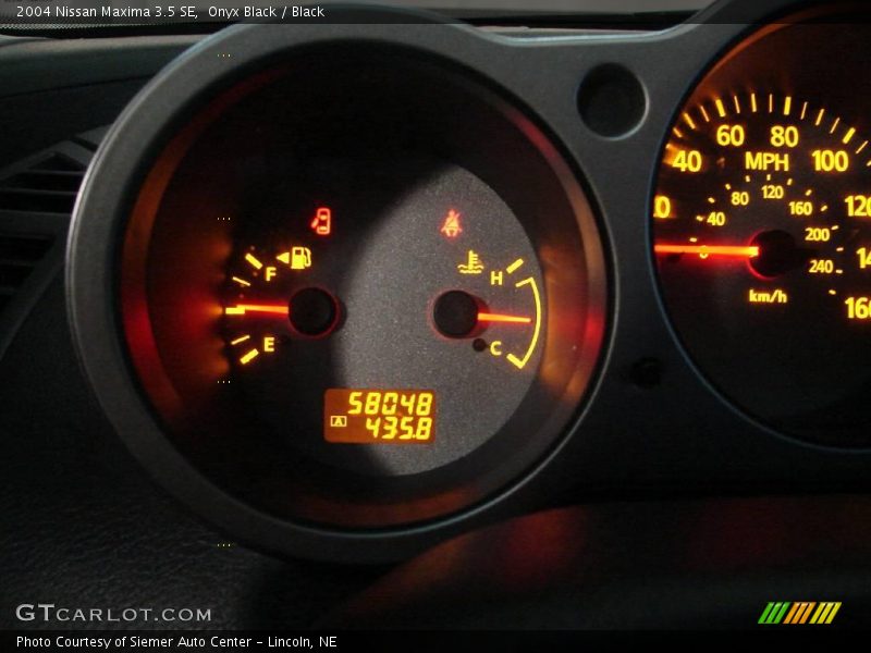 Onyx Black / Black 2004 Nissan Maxima 3.5 SE