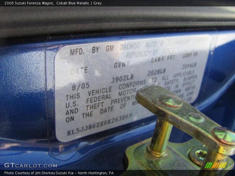 Cobalt Blue Metallic / Grey 2006 Suzuki Forenza Wagon