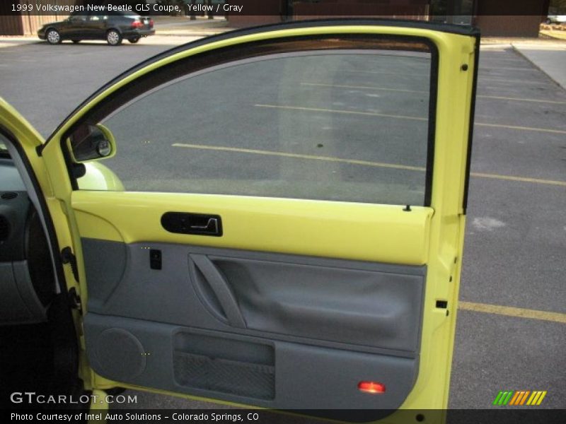 Yellow / Gray 1999 Volkswagen New Beetle GLS Coupe