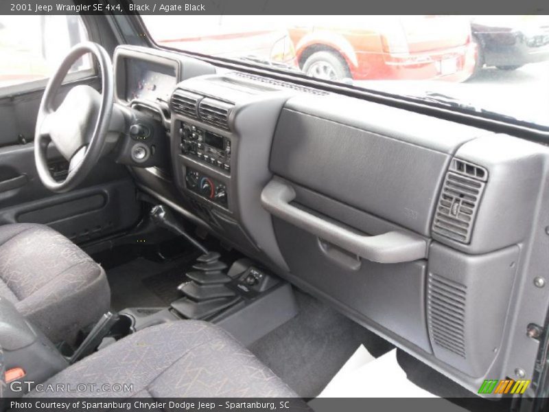 Black / Agate Black 2001 Jeep Wrangler SE 4x4
