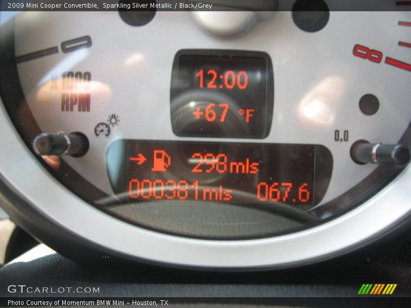 Sparkling Silver Metallic / Black/Grey 2009 Mini Cooper Convertible