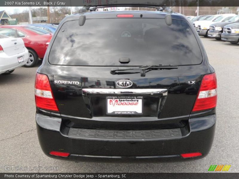 Black / Gray 2007 Kia Sorento LX