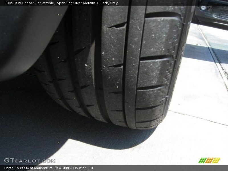 Sparkling Silver Metallic / Black/Grey 2009 Mini Cooper Convertible