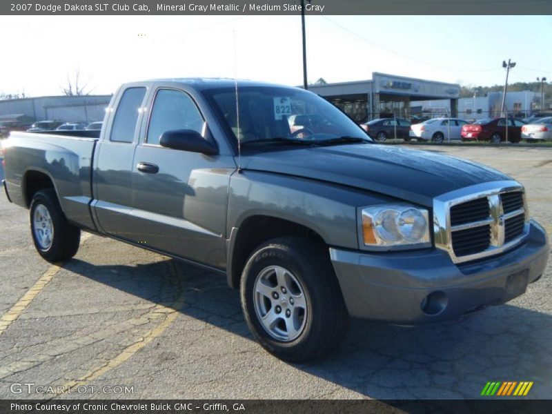 Mineral Gray Metallic / Medium Slate Gray 2007 Dodge Dakota SLT Club Cab