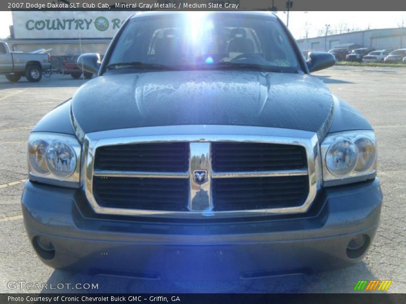 Mineral Gray Metallic / Medium Slate Gray 2007 Dodge Dakota SLT Club Cab