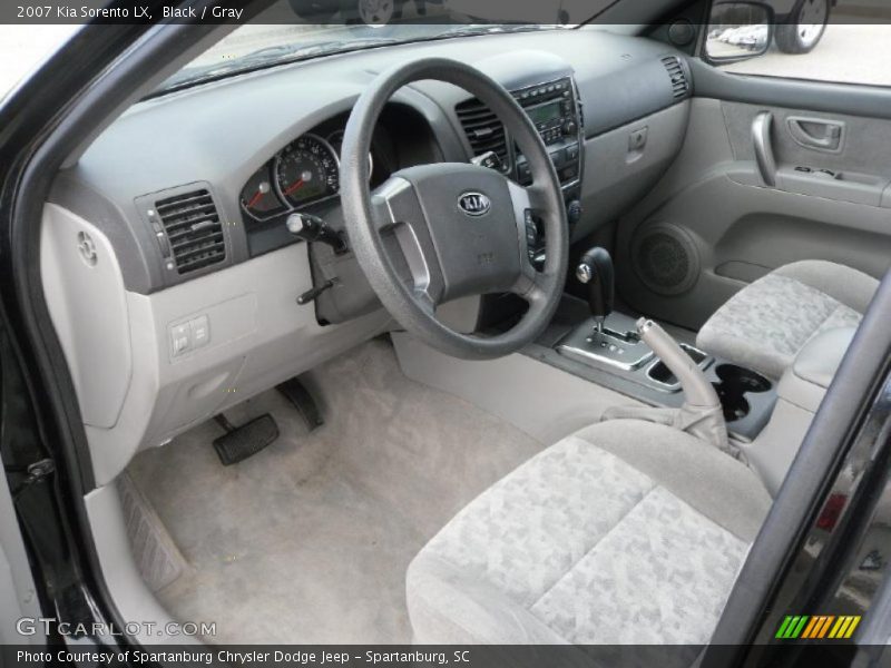 Black / Gray 2007 Kia Sorento LX