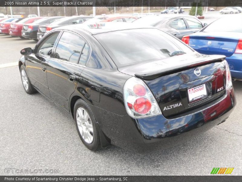 Super Black / Charcoal 2005 Nissan Altima 2.5 S