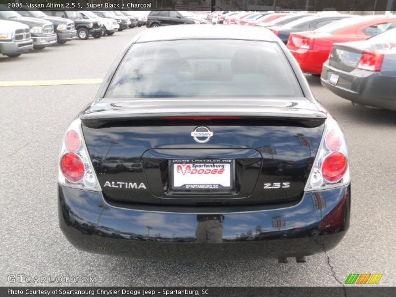 Super Black / Charcoal 2005 Nissan Altima 2.5 S