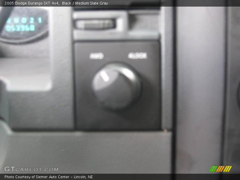 Black / Medium Slate Gray 2005 Dodge Durango SXT 4x4