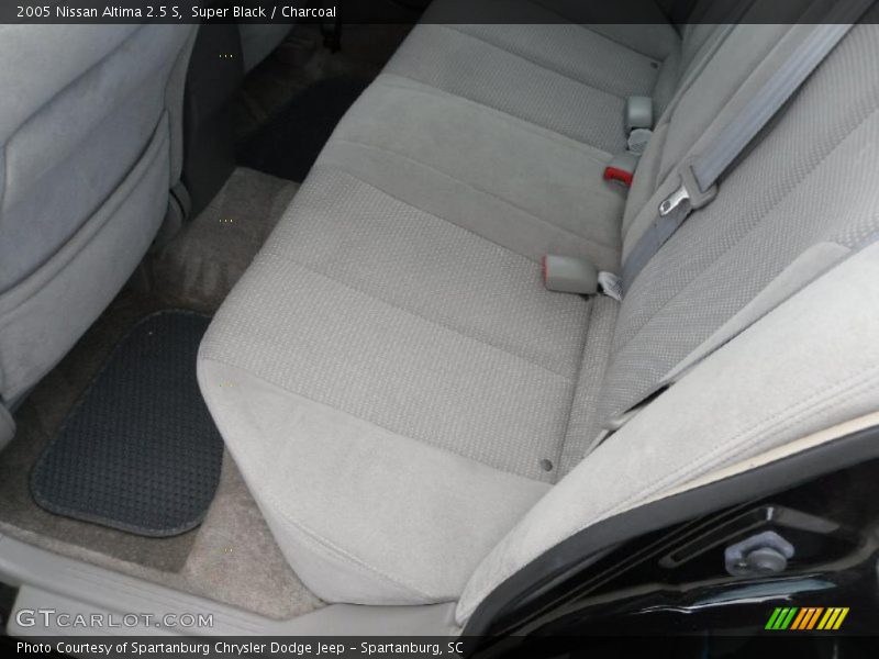 Super Black / Charcoal 2005 Nissan Altima 2.5 S