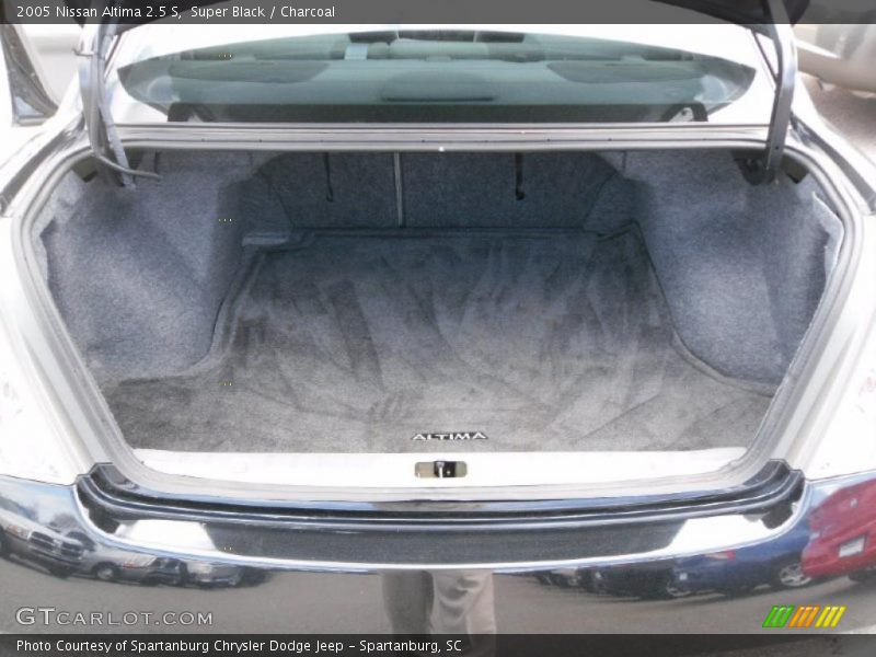 Super Black / Charcoal 2005 Nissan Altima 2.5 S