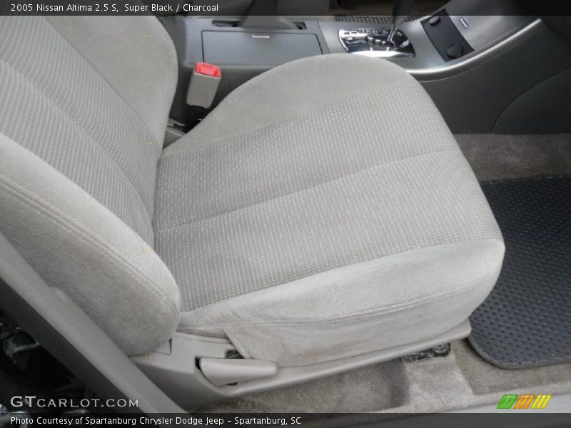 Super Black / Charcoal 2005 Nissan Altima 2.5 S