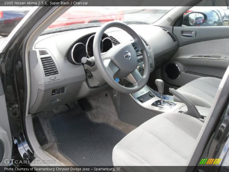 Super Black / Charcoal 2005 Nissan Altima 2.5 S
