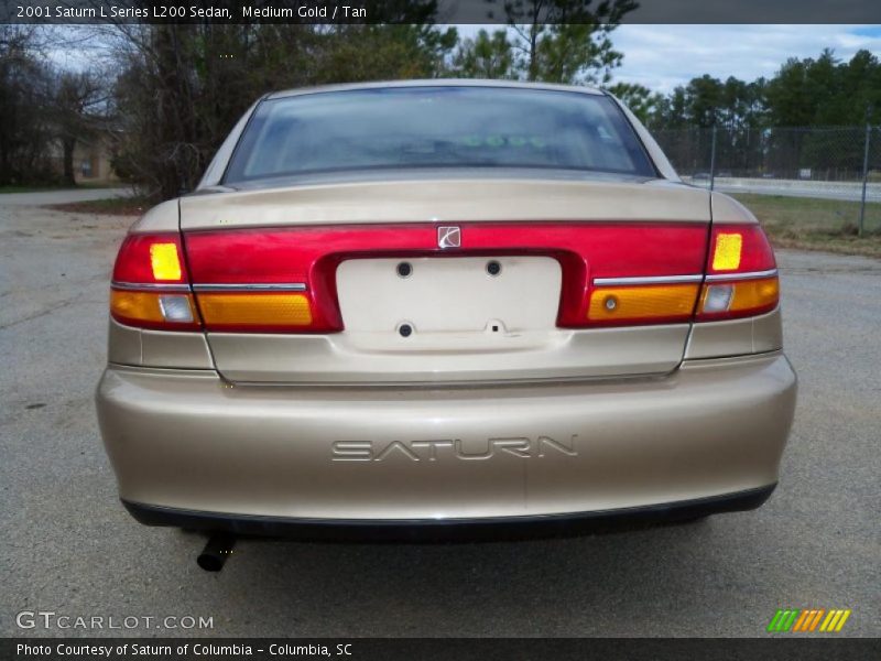 Medium Gold / Tan 2001 Saturn L Series L200 Sedan