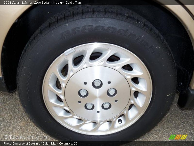 Medium Gold / Tan 2001 Saturn L Series L200 Sedan