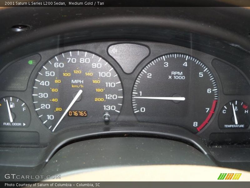 Medium Gold / Tan 2001 Saturn L Series L200 Sedan