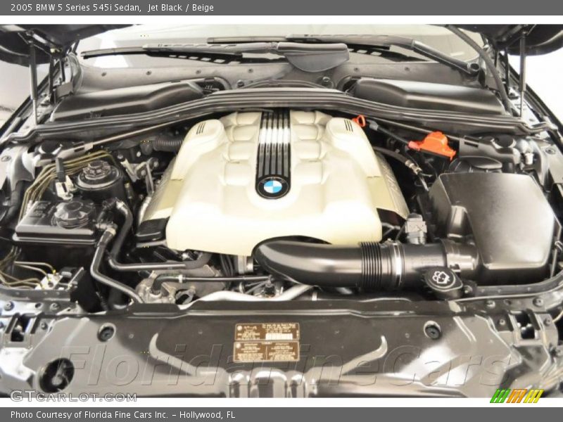 Jet Black / Beige 2005 BMW 5 Series 545i Sedan