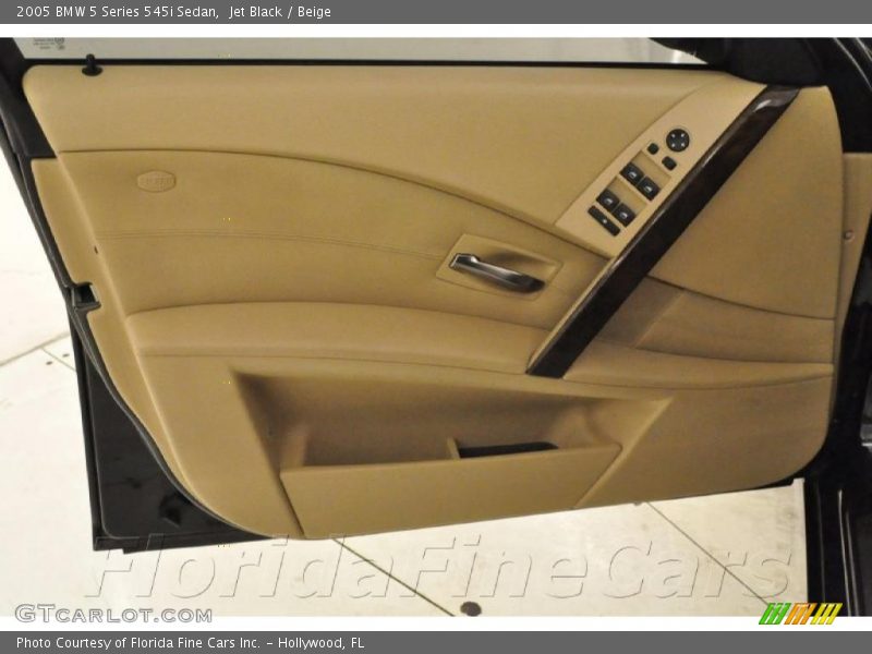 Jet Black / Beige 2005 BMW 5 Series 545i Sedan