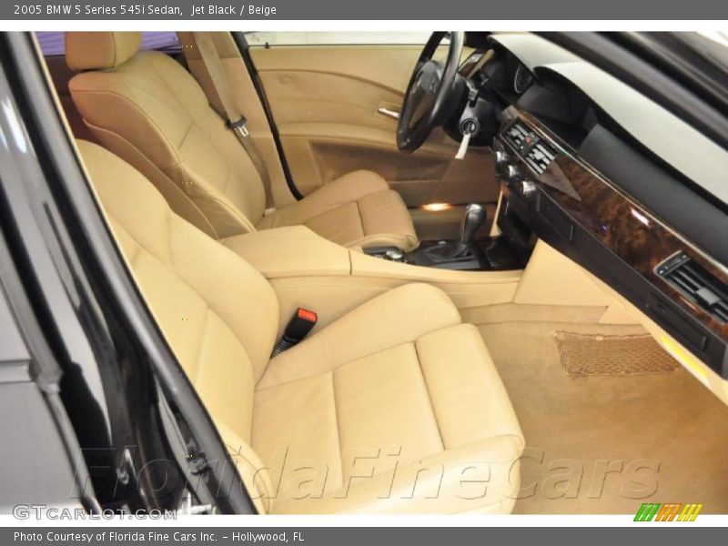 Jet Black / Beige 2005 BMW 5 Series 545i Sedan