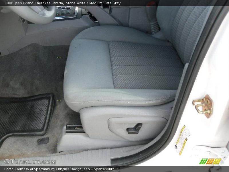 Stone White / Medium Slate Gray 2006 Jeep Grand Cherokee Laredo