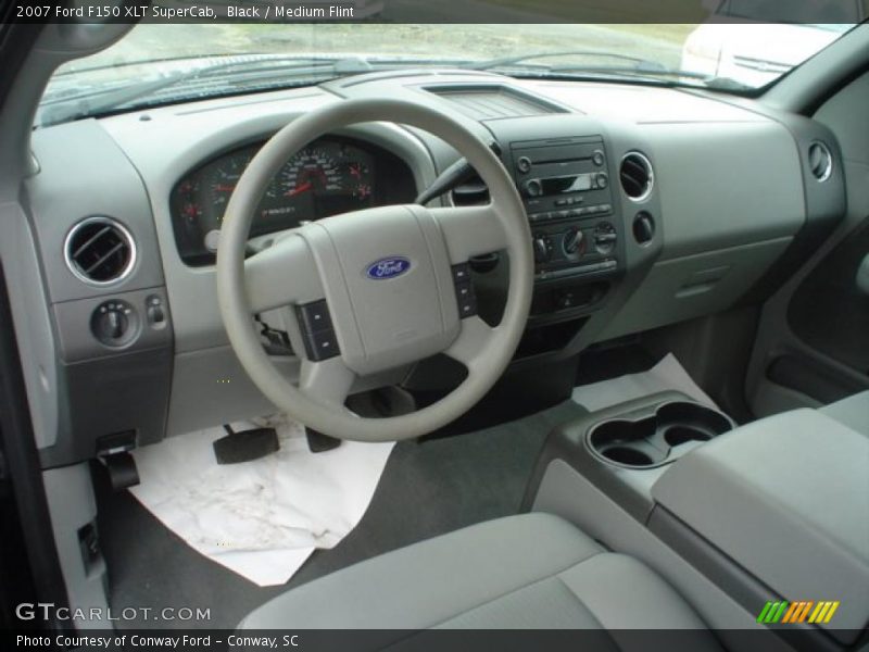 Black / Medium Flint 2007 Ford F150 XLT SuperCab