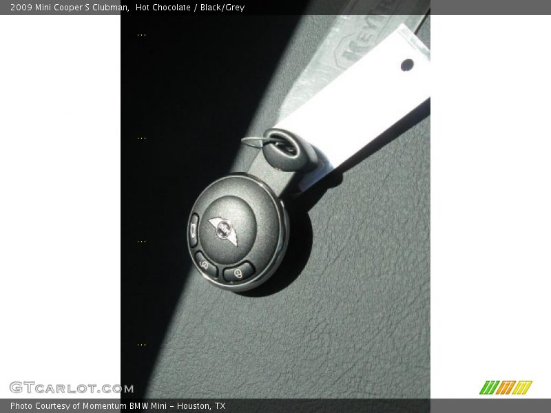Hot Chocolate / Black/Grey 2009 Mini Cooper S Clubman
